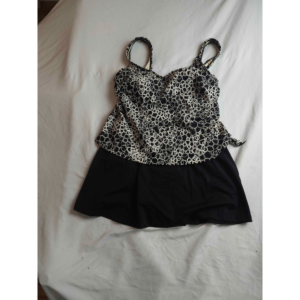 Rose Marie Reid Bathing Suit Womens‎ Size 14 Black Geometric One-Piece Skirt